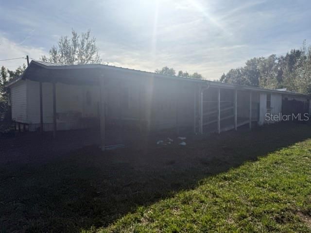 For Sale: $169,900 (2 beds, 1 baths, 924 Square Feet)