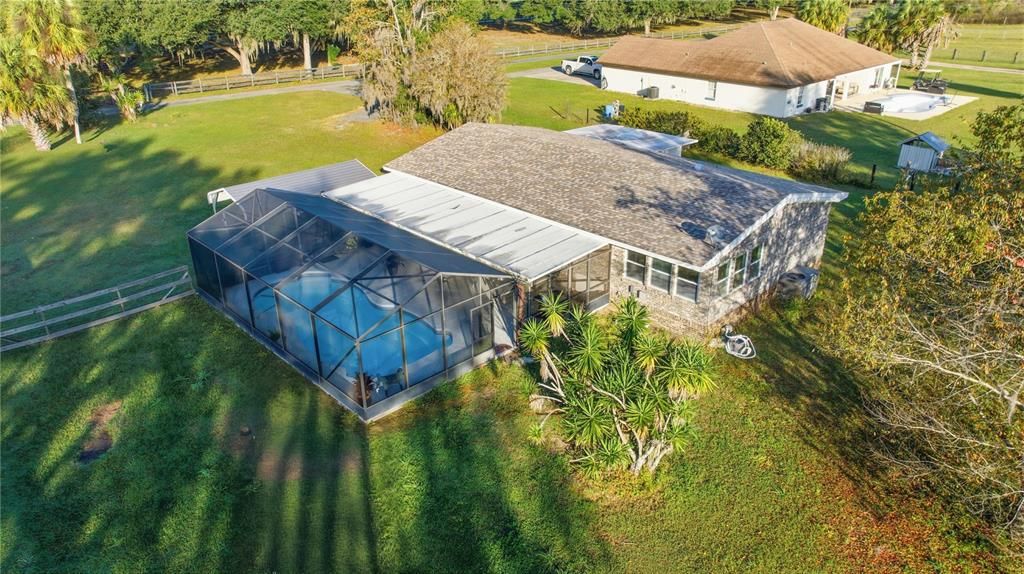 合同活跃: $299,999 (3 贝兹, 2 浴室, 1404 平方英尺)