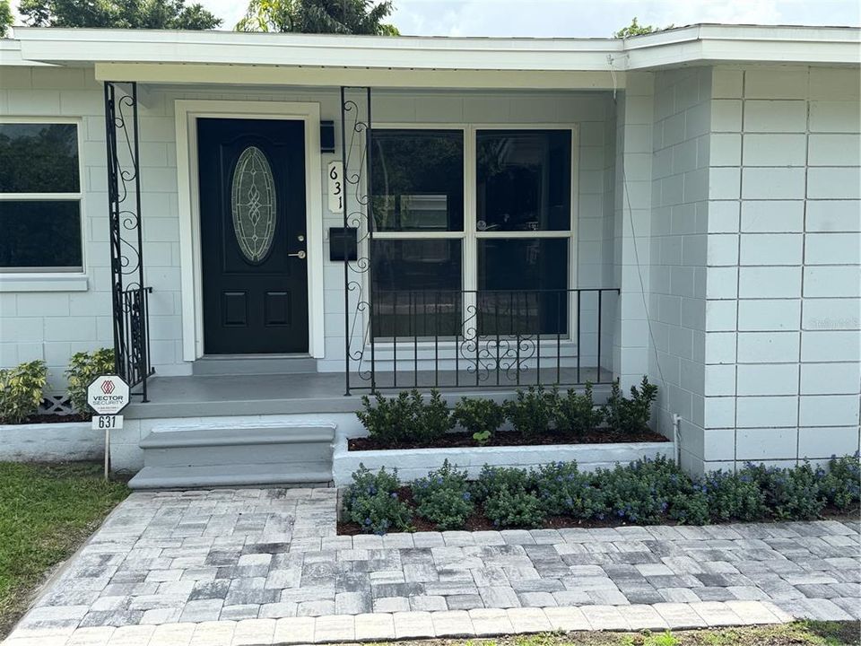 出租: $2,950 (3 贝兹, 2 浴室, 1360 平方英尺)