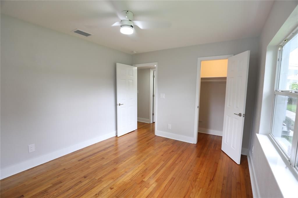 出租: $2,950 (3 贝兹, 2 浴室, 1360 平方英尺)