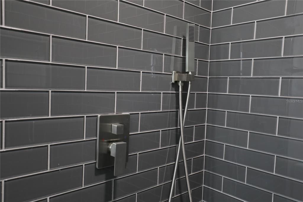 出租: $2,950 (3 贝兹, 2 浴室, 1360 平方英尺)