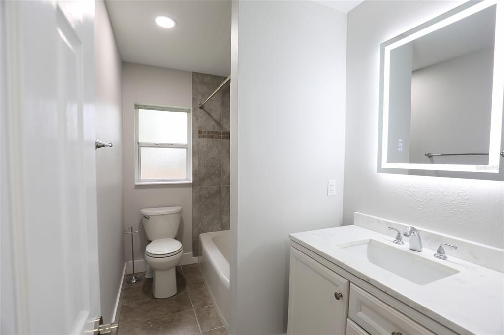 出租: $2,950 (3 贝兹, 2 浴室, 1360 平方英尺)