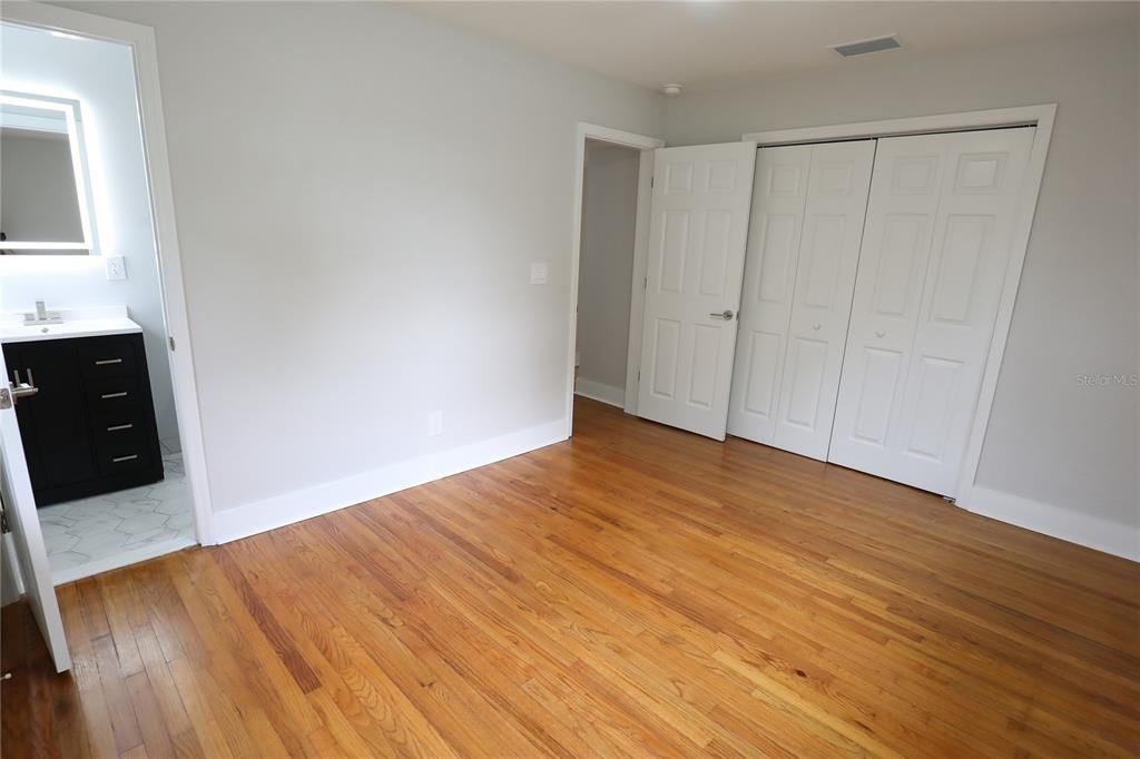 出租: $2,950 (3 贝兹, 2 浴室, 1360 平方英尺)