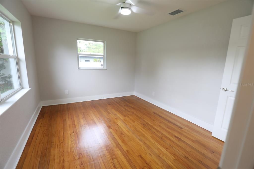 出租: $2,950 (3 贝兹, 2 浴室, 1360 平方英尺)