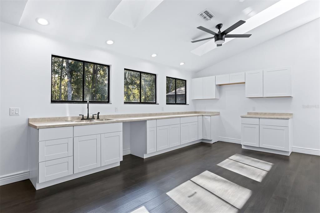 Active With Contract: $575,000 (3 beds, 2 baths, 2879 Square Feet)