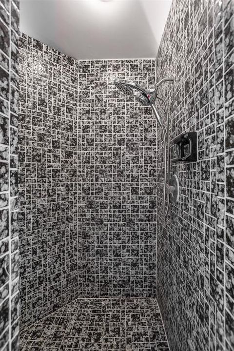 Active With Contract: $575,000 (3 beds, 2 baths, 2879 Square Feet)