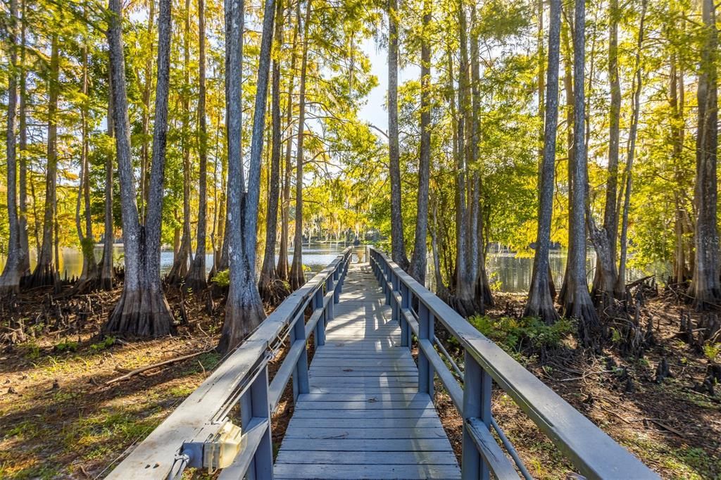 Active With Contract: $575,000 (3 beds, 2 baths, 2879 Square Feet)