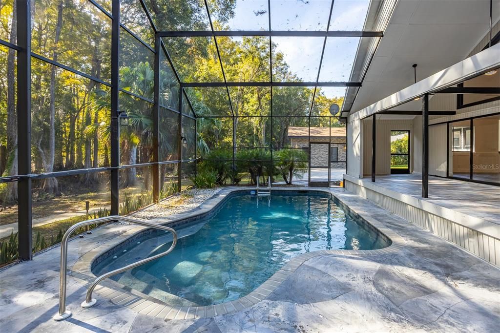 Active With Contract: $575,000 (3 beds, 2 baths, 2879 Square Feet)