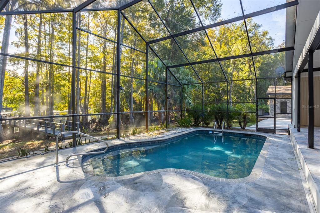 Active With Contract: $575,000 (3 beds, 2 baths, 2879 Square Feet)