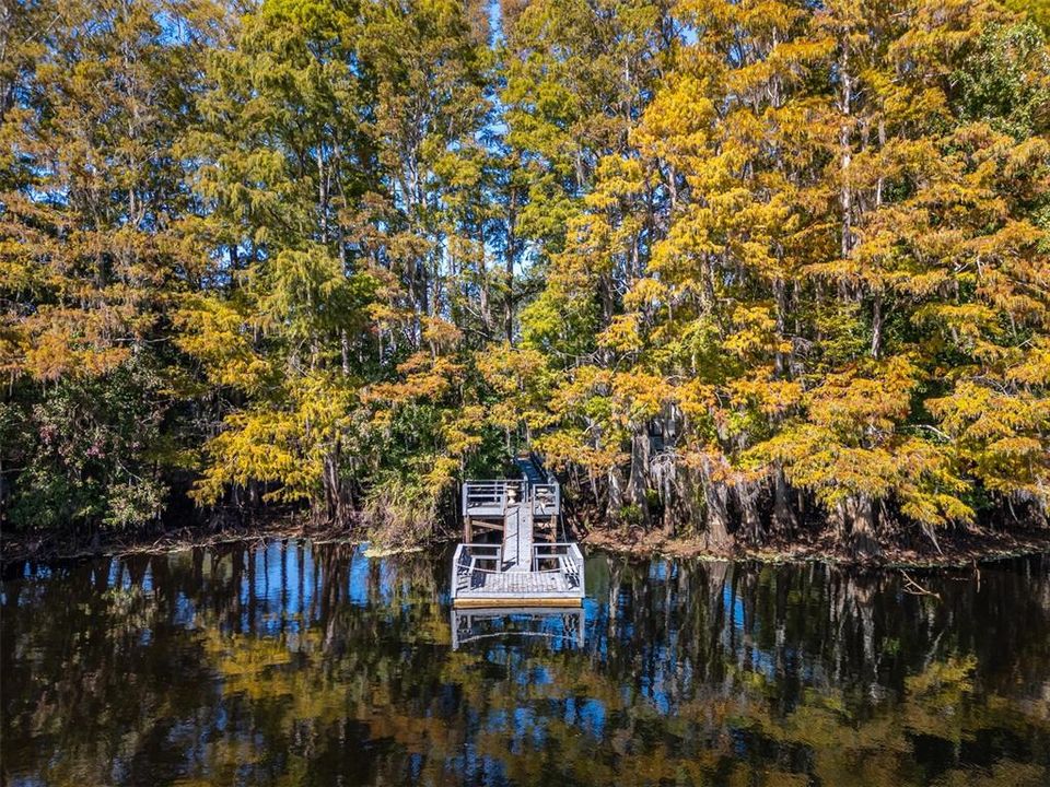 Active With Contract: $575,000 (3 beds, 2 baths, 2879 Square Feet)