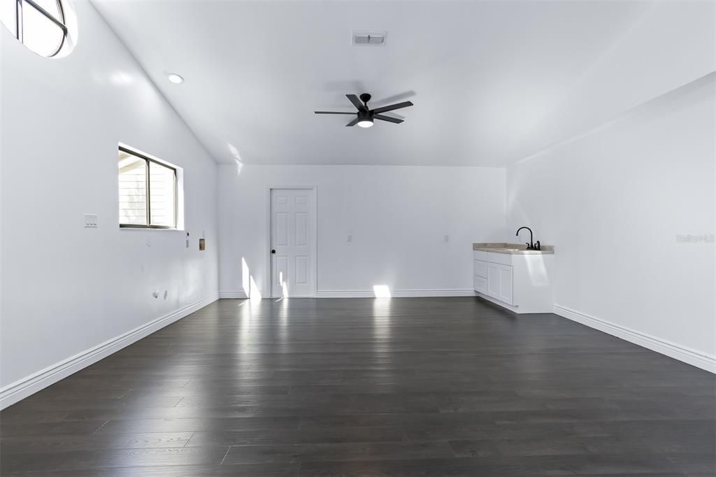 Active With Contract: $575,000 (3 beds, 2 baths, 2879 Square Feet)