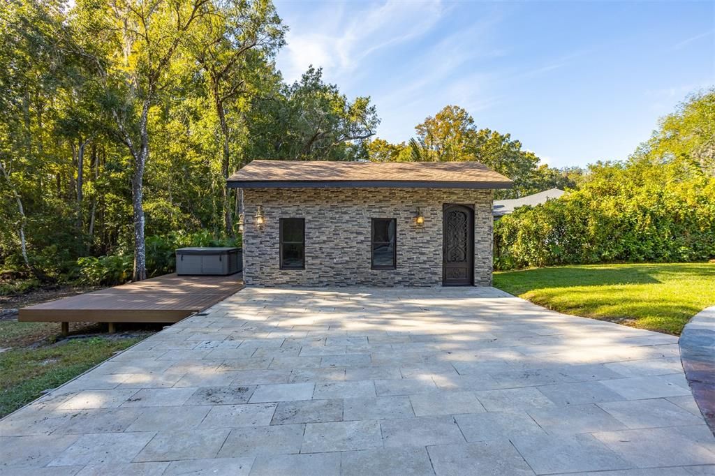 Active With Contract: $575,000 (3 beds, 2 baths, 2879 Square Feet)