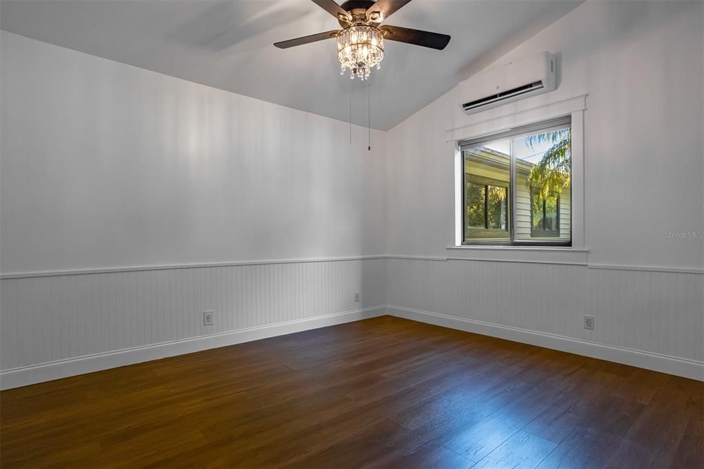 Active With Contract: $575,000 (3 beds, 2 baths, 2879 Square Feet)