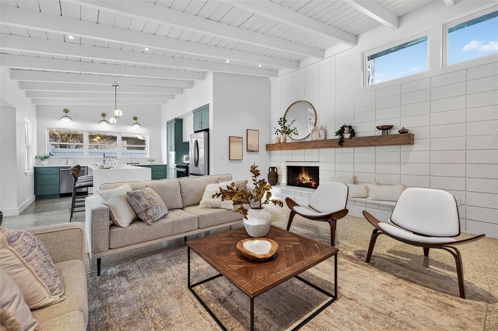 Active With Contract: $700,000 (3 beds, 2 baths, 1870 Square Feet)