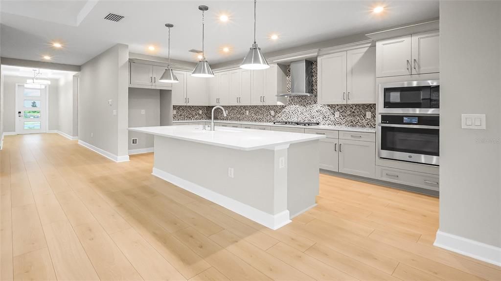 待售: $594,990 (3 贝兹, 3 浴室, 2289 平方英尺)