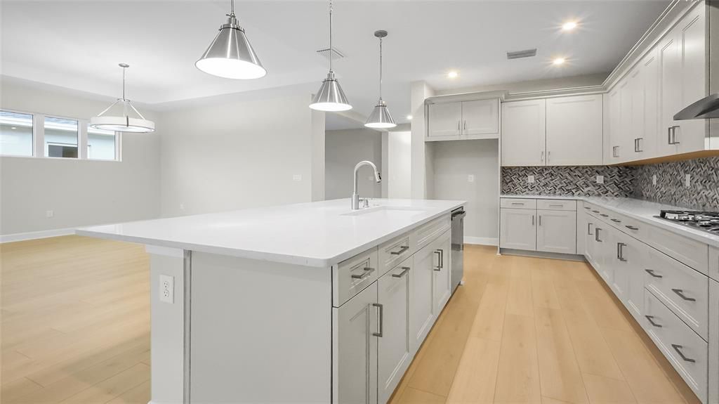 待售: $594,990 (3 贝兹, 3 浴室, 2289 平方英尺)