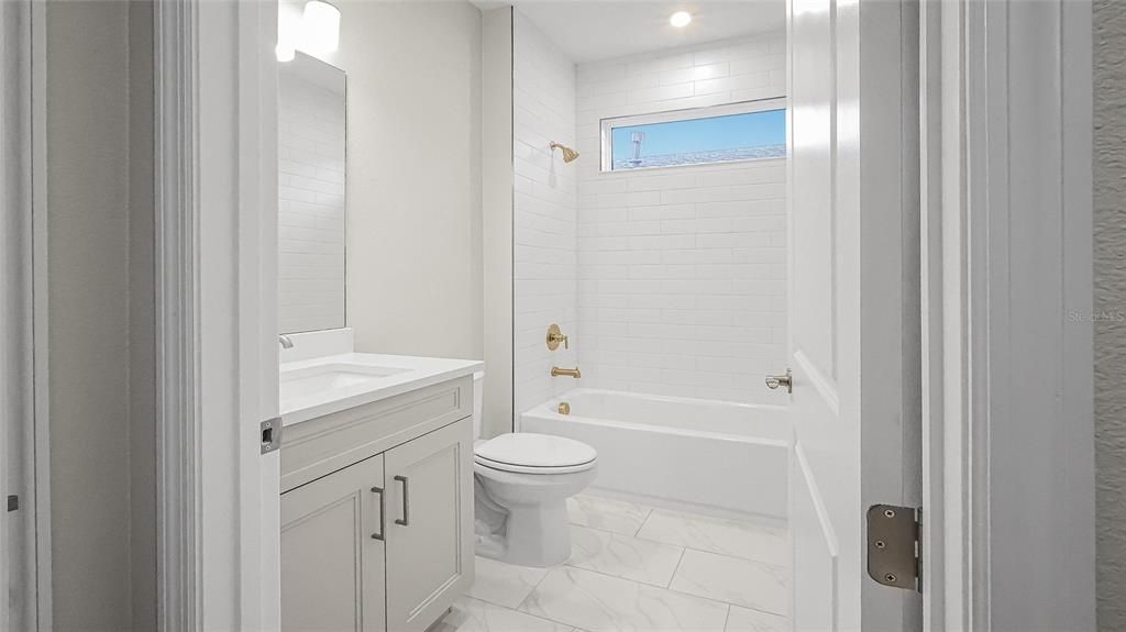 待售: $594,990 (3 贝兹, 3 浴室, 2289 平方英尺)