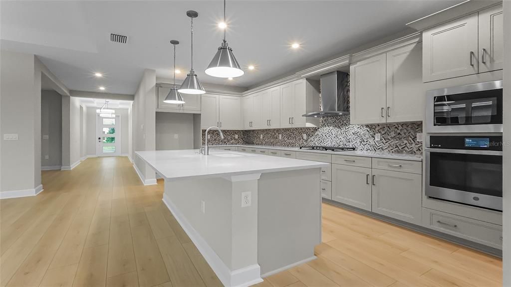 待售: $594,990 (3 贝兹, 3 浴室, 2289 平方英尺)