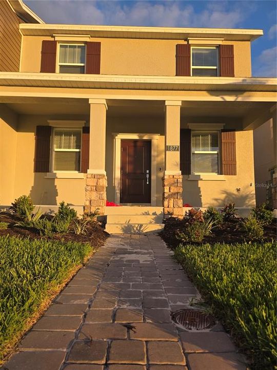 Recently Sold: $382,990 (3 beds, 2 baths, 1755 Square Feet)