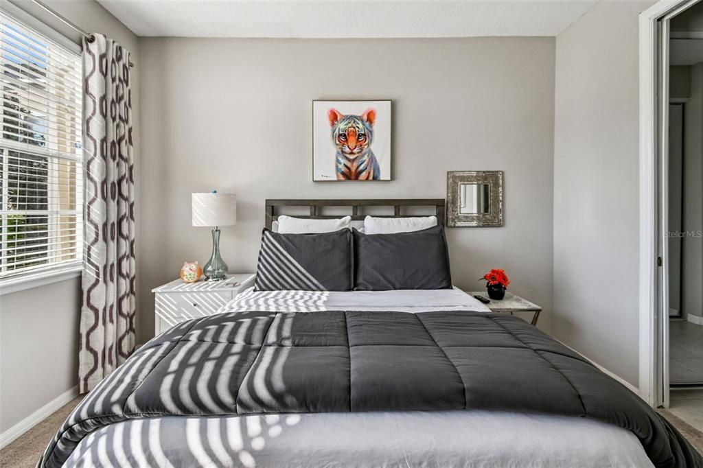 На продажу: $368,500 (3 спален, 2 ванн, 1759 Квадратных фут)