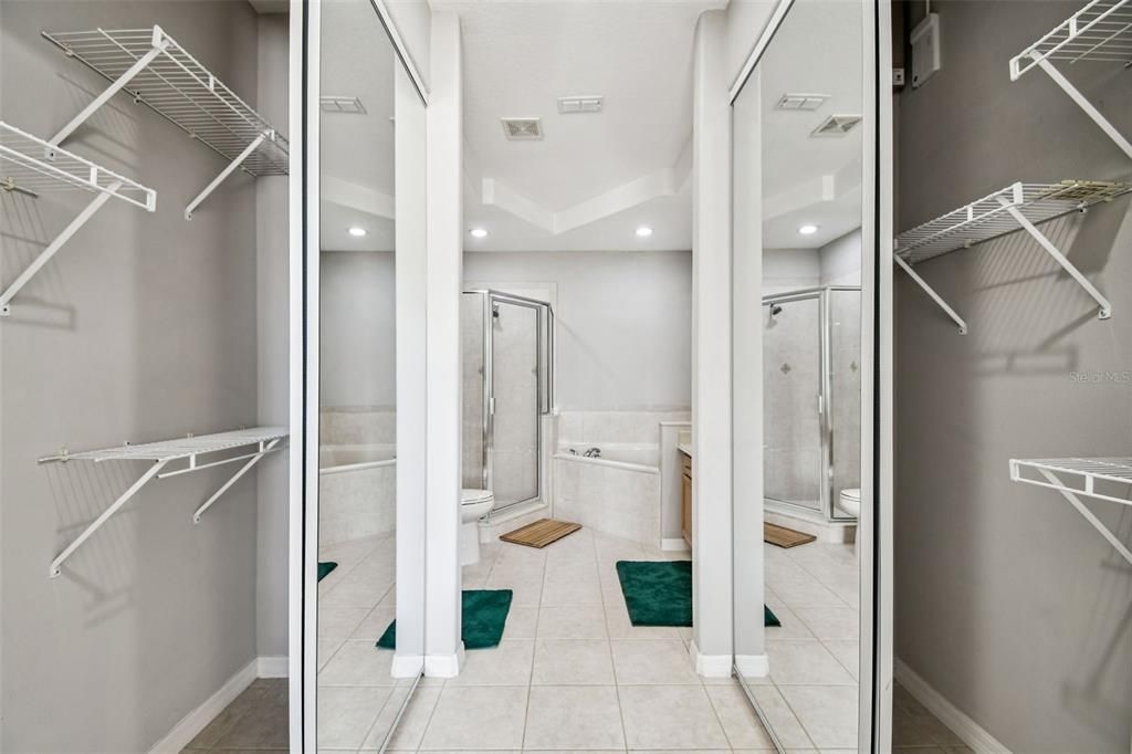 На продажу: $368,500 (3 спален, 2 ванн, 1759 Квадратных фут)