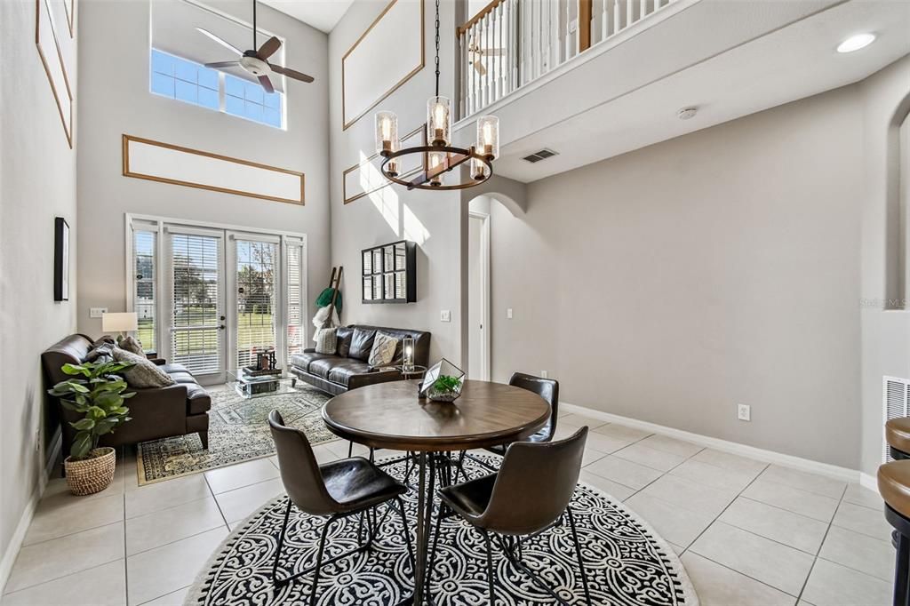 На продажу: $368,500 (3 спален, 2 ванн, 1759 Квадратных фут)