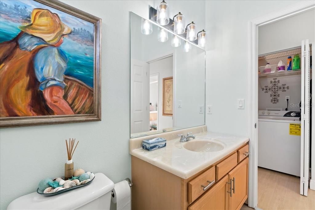 For Sale: $435,000 (2 beds, 2 baths, 1120 Square Feet)