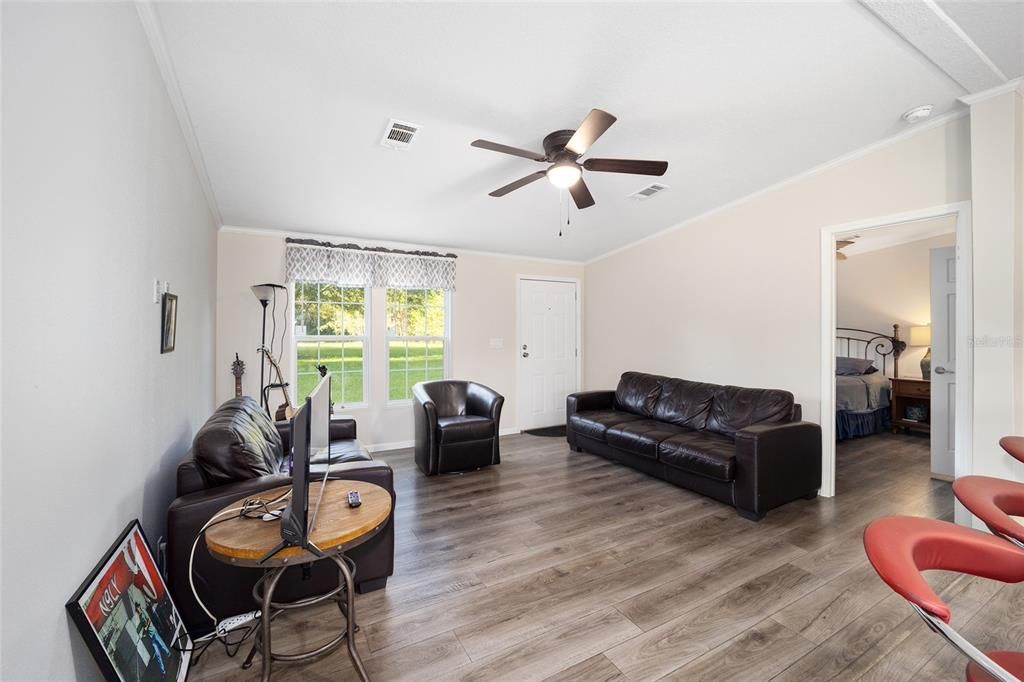 En Venta: $533,000 (2 camas, 2 baños, 1344 Pies cuadrados)