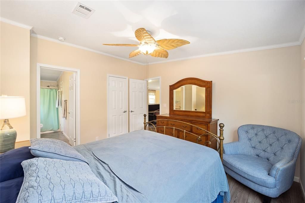 En Venta: $533,000 (2 camas, 2 baños, 1344 Pies cuadrados)