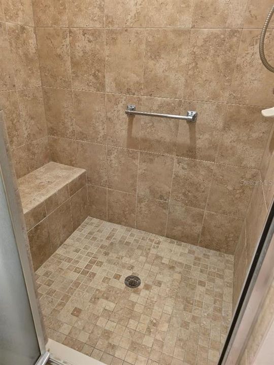 En Venta: $364,900 (3 camas, 2 baños, 1357 Pies cuadrados)