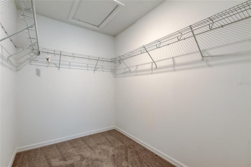 待售: $300,000 (3 贝兹, 2 浴室, 1582 平方英尺)