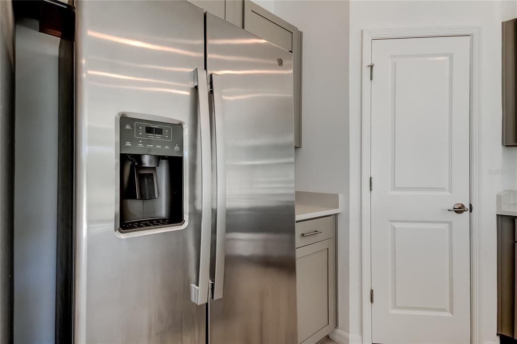 待售: $300,000 (3 贝兹, 2 浴室, 1582 平方英尺)