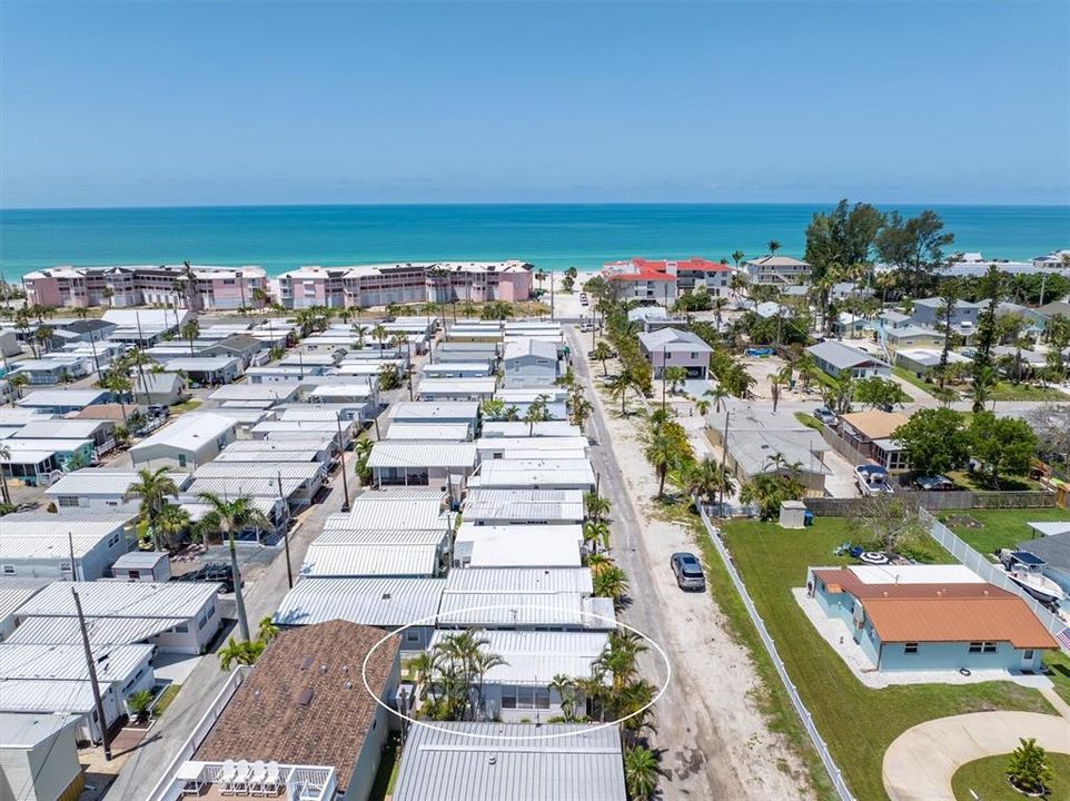 For Sale: $249,900 (1 beds, 1 baths, 528 Square Feet)