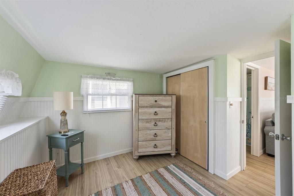 For Sale: $249,900 (1 beds, 1 baths, 528 Square Feet)