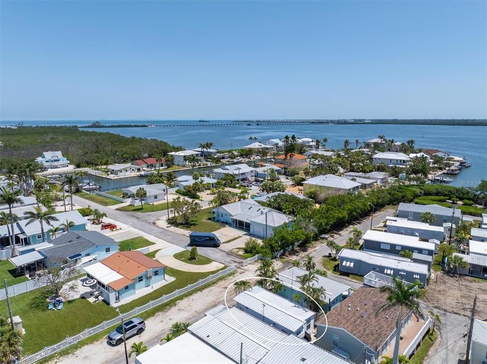 For Sale: $249,900 (1 beds, 1 baths, 528 Square Feet)