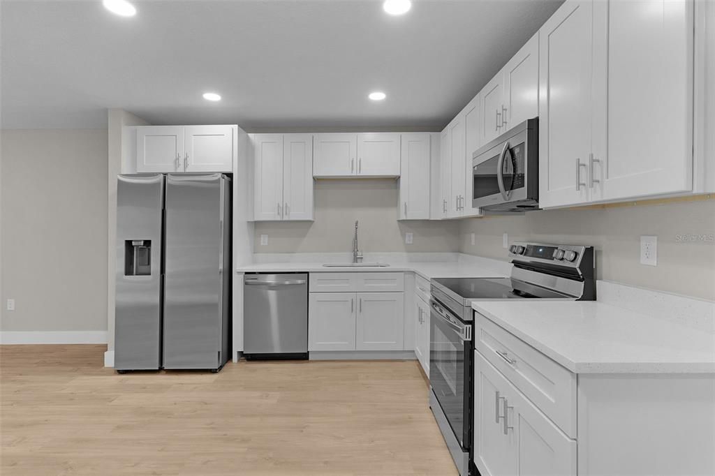 В аренду: $1,550 (3 спален, 2 ванн, 1191 Квадратных фут)