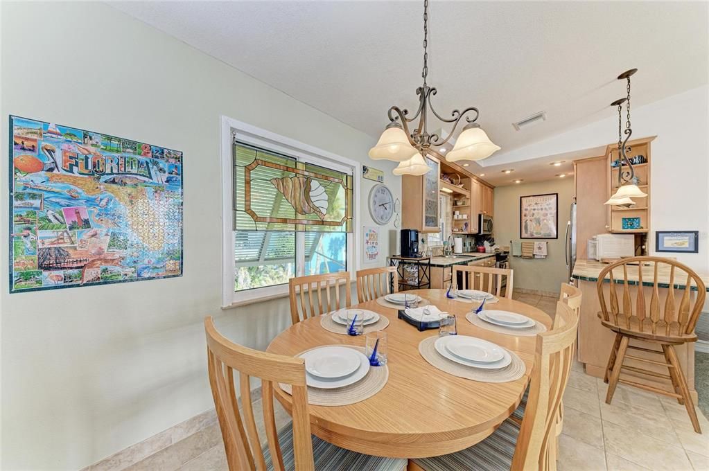 For Rent: $7,900 (2 beds, 2 baths, 1040 Square Feet)