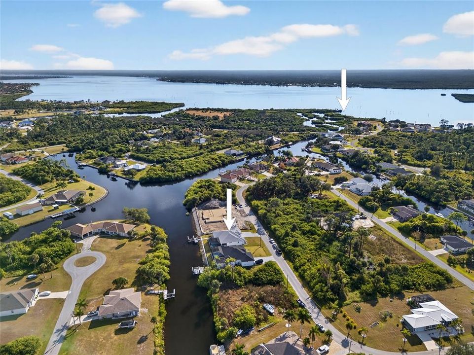 Activo con contrato: $735,000 (3 camas, 2 baños, 2068 Pies cuadrados)