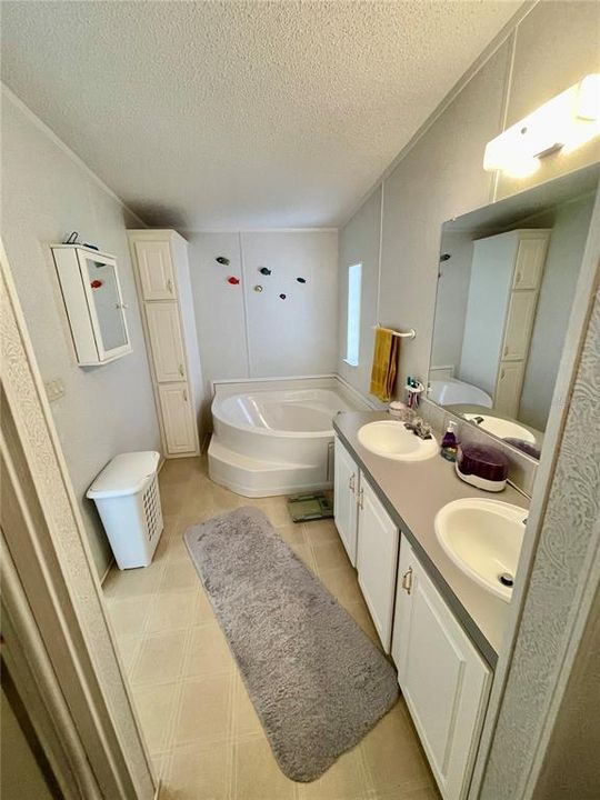 En Venta: $179,900 (3 camas, 2 baños, 1440 Pies cuadrados)