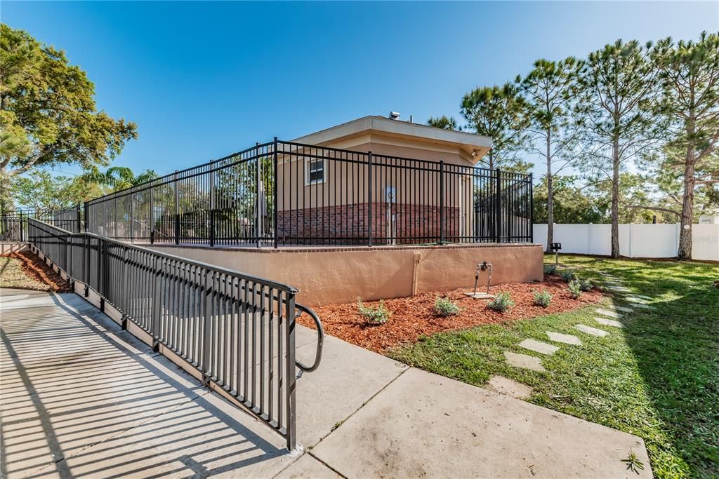 En Venta: $317,000 (3 camas, 2 baños, 2271 Pies cuadrados)