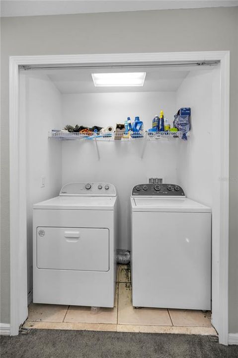 En Venta: $317,000 (3 camas, 2 baños, 2271 Pies cuadrados)