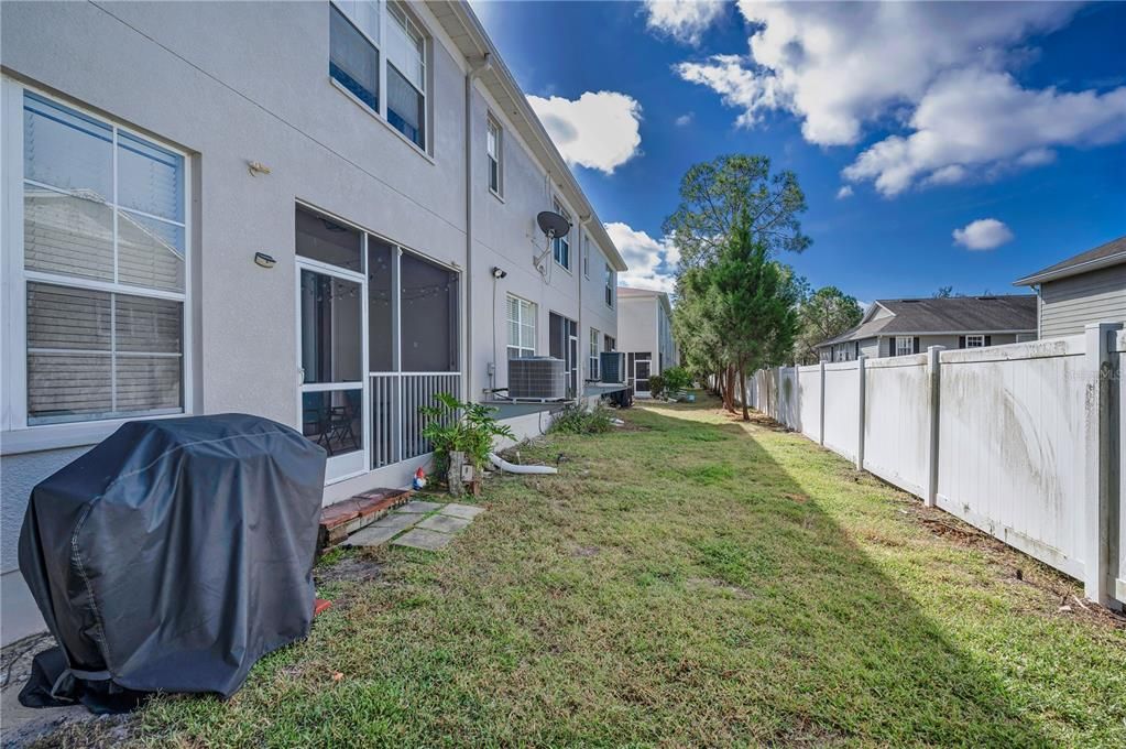 En Venta: $317,000 (3 camas, 2 baños, 2271 Pies cuadrados)