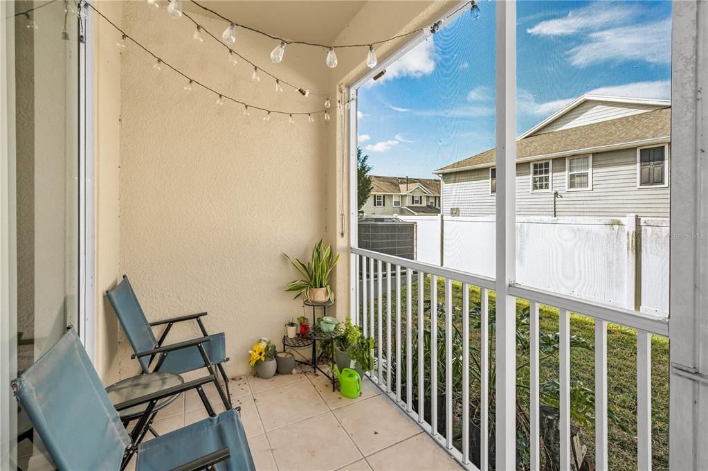 En Venta: $317,000 (3 camas, 2 baños, 2271 Pies cuadrados)