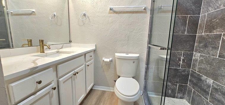 For Rent: $1,200 (1 beds, 1 baths, 680 Square Feet)