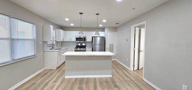 For Rent: $1,200 (1 beds, 1 baths, 680 Square Feet)