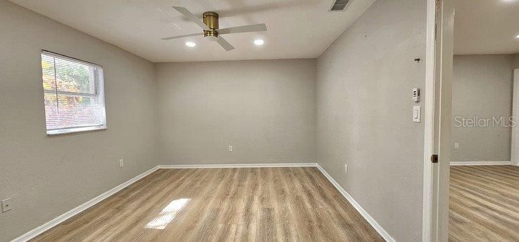 For Rent: $1,200 (1 beds, 1 baths, 680 Square Feet)