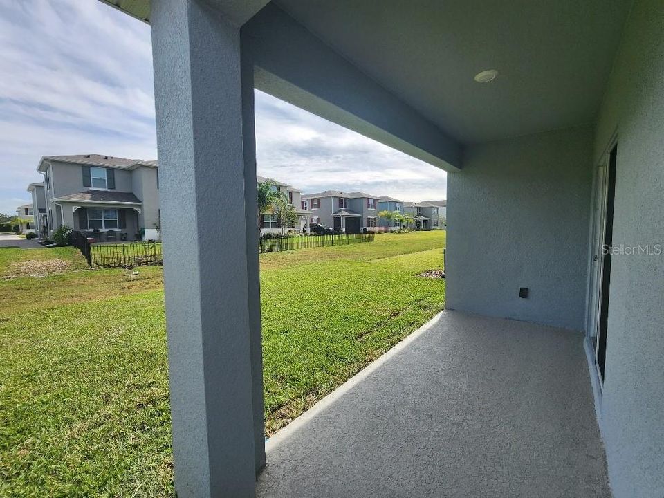 For Rent: $1,950 (3 beds, 2 baths, 1653 Square Feet)