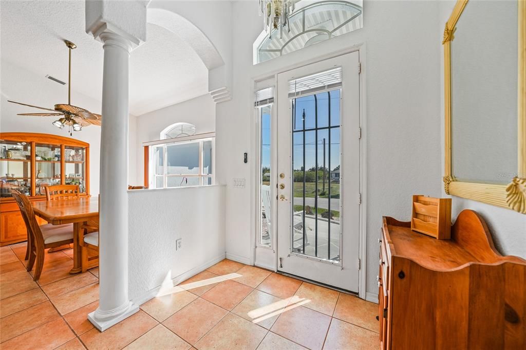 Activo con contrato: $400,000 (3 camas, 2 baños, 1821 Pies cuadrados)