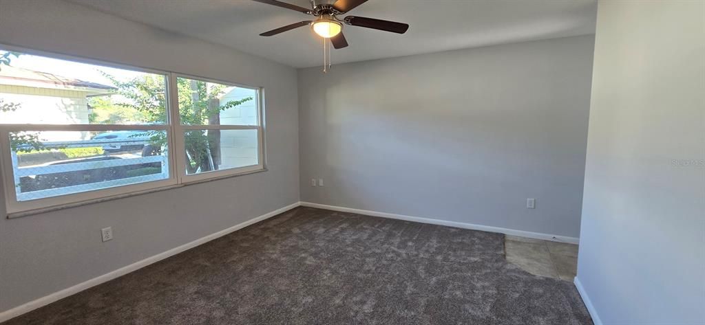 Activo con contrato: $1,300 (2 camas, 1 baños, 1110 Pies cuadrados)