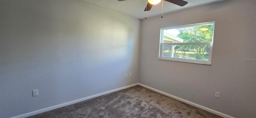 Activo con contrato: $1,300 (2 camas, 1 baños, 1110 Pies cuadrados)